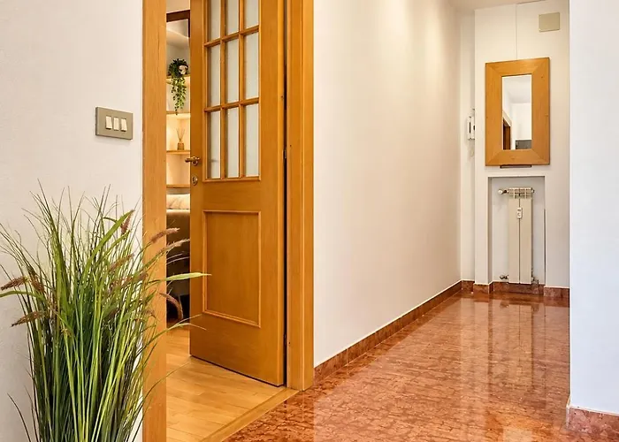 Apartman Domus Appia 572 - Metro A - Balcony - Ac